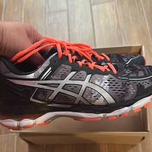 Asics Black and Orange Athletic Shoes - bearly worn
